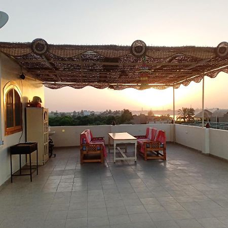 The Magic Of Luxor Private Studio Apartment On The Rooftop Екстер'єр фото